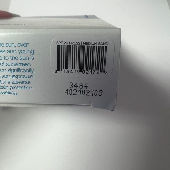 Colorescience pressed foundation - Picture 5 of 8